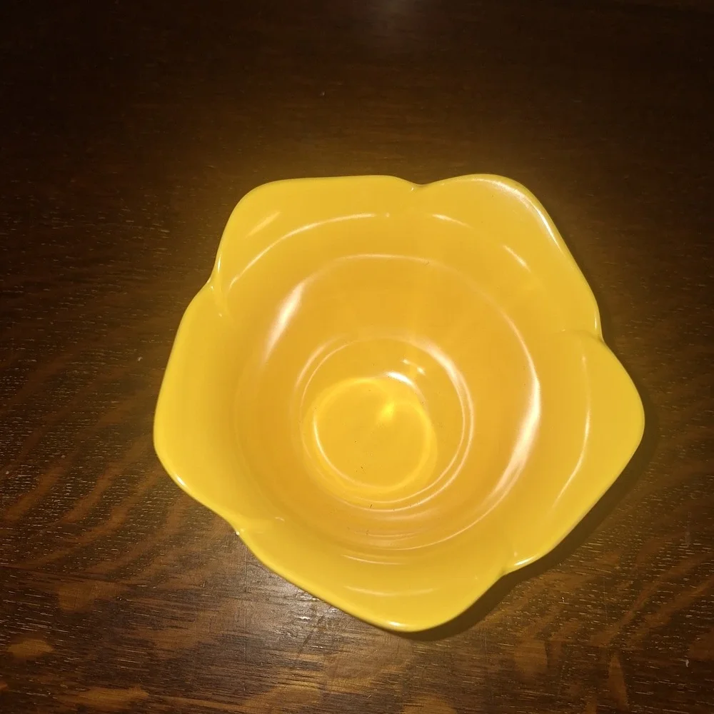 Zak! Designs Yellow Ombre Flower Melamine Nesting Bowls Serving Mixing Set Of 4